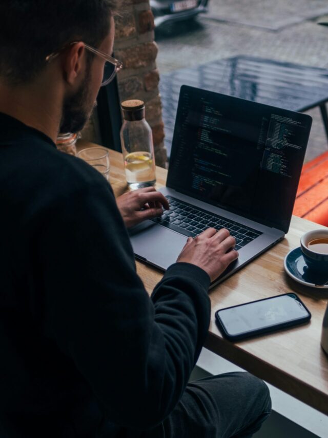 jonas-leupe-bD97HdJXaLI-unsplash