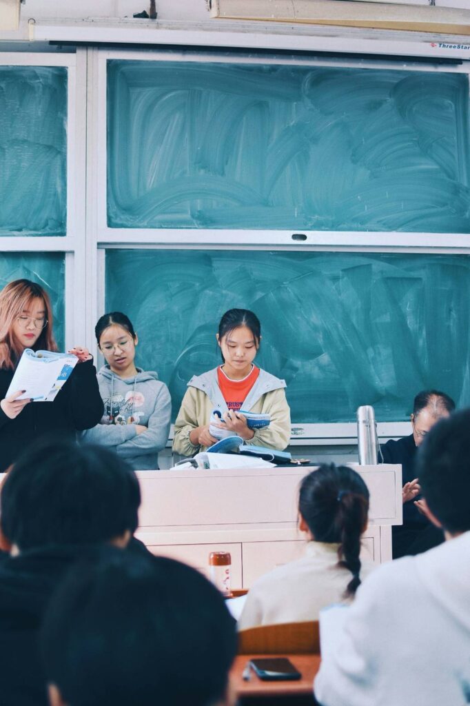 Learn Online Teaching Strategies Free Course for Educators